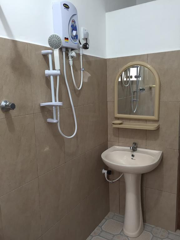 Yaarl Holiday Inn Dżafna Zewnętrze zdjęcie